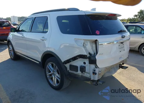 2017 Ford Explorer Xlt z USA, uszkodzony, nr VIN 1FM5K7D83HGC53871